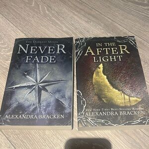 The Darkest Minds Books 2&3